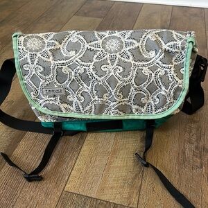 Timbuk2 Messenger Bag size small